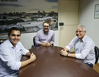 Deputado Herculano visita prefeito eleito na Câmara de Dourados