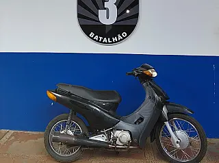 PM recupera moto e celular furtados