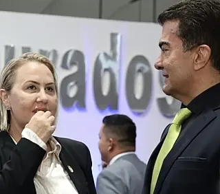 Liandra sonha em ser 'vice de plantão' de Marçal Filho