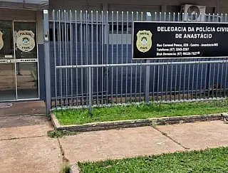Mulher é encontrada morta