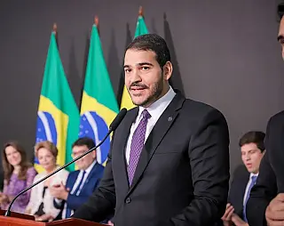 Lula manda criar pasta para controlar 'discurso do ódio'