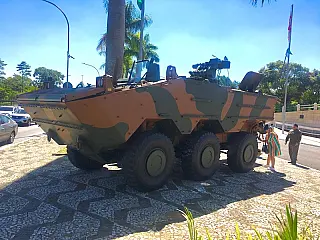Exército vai mostrar equipamentos no parque de exposições