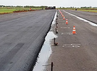 Estado inclui aeroporto de Dourados em estudos de concessão
