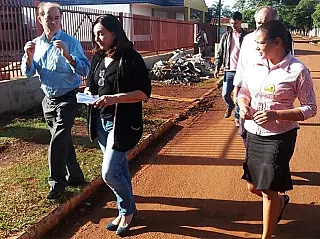 Bebeto acompanha prefeita Délia em vistoria ao Ceim de Vila Vargas