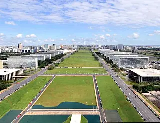 Governo corta 21 mil cargos e fala em economia de R$ 209 milhões por ano