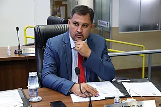Márcio Pudim chama atenção para a febre maculosa e solicita informações da Prefeitura