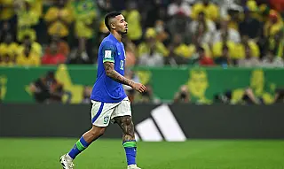 Gabriel Jesus opera joelho direito após ser cortado da seleção