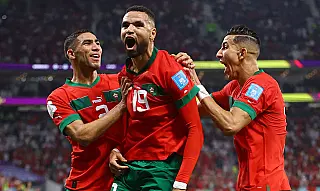 Surpreendente Marrocos enfrenta França em busca de vaga na final