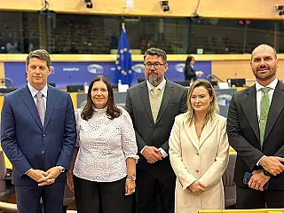 Pollon gasta R$ 10 mil em diárias para denunciar Lula na Europa