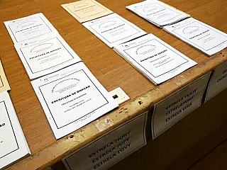 Agehab promove entrega individual de escrituras em bairros de Dourados