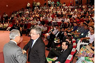 Governador diz que reforma 'encolhe' a máquina sem perder a eficiência em MS
