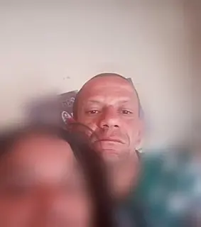 Criança vê pai matando o atual companheiro da mãe e chama polícia