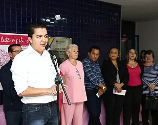 Secretário alerta para importância das mulheres se prevenirem contra o câncer