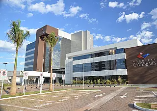 Cassems completa 21 anos