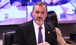 Flávio Dino manda reintegrar chefe da Polícia Federal