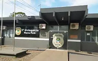 Homem morre na varanda de casa, após estouro de pneu de carreta