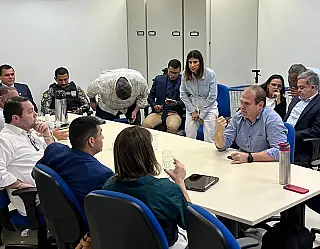 Permutar terra com índio não resolve problema de invasão