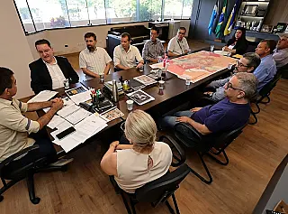 Marçal abre Dourados ao mercado exterior