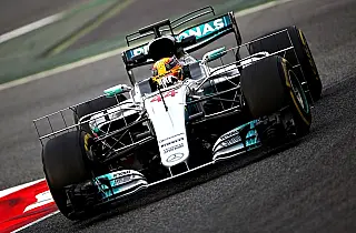 Testes da Fórmula 1 deixam pilotos preocupados