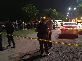 Casal é executado com mais de 100 tiros de fuzil na saída de cassino em Pedro Juan