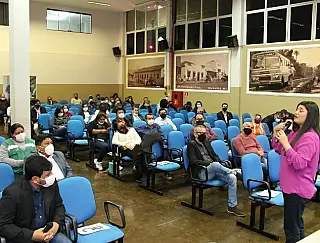 Rose Modesto debate ações de enfrentamento à violência contra a mulher na Câmara