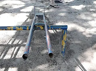 Jânio pede manutenção dos brinquedos nos parquinhos em praças e CEIMs