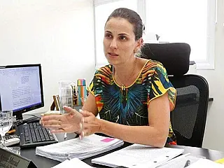 Perícia em celular deve provar se chefe pediu foto de servidora nua, diz delegada