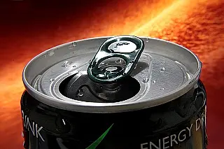 Restrição do consumo de energéticos por crianças e adolescentes é defendido em estudo