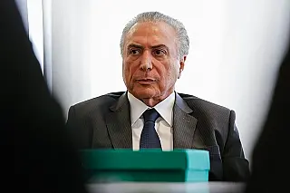 Com obstrução parcial em artéria coronária Temer deve passar por cateterismo