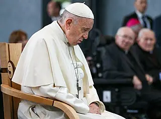 Morre o Papa Francisco