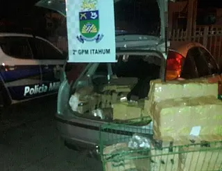 Após perseguição, PM de Itahum apreende mais de 600 quilos de maconha