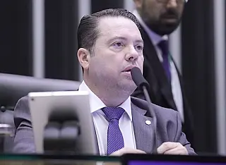 Rodolfo cobra Pacheco para pautar impeachment de Moraes