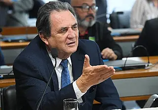 Projeto de Moka que obriga preso a pagar gastos na cadeia é aprovado