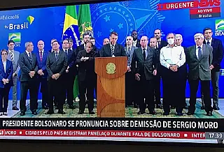 Bolsonaro diz que Moro aceitava trocar chefe da PF, mas queria ir para o Supremo