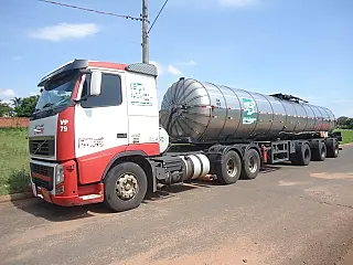Empresa é multada por transporte ilegal de lama asfáltica
