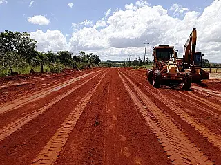 Prefeitura já recuperou mais de 30 km de estradas na região de Itahum