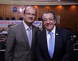 Mansour ganha apoio no Estado para presidir OAB nacional em eleições diretas