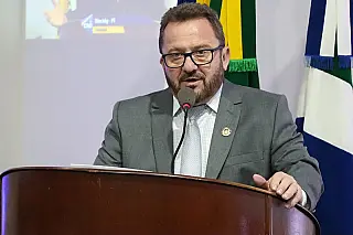 Laudir encaminha pedidos para melhorar o trânsito