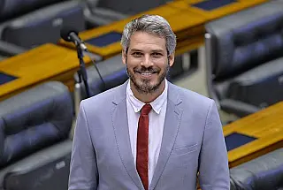 Após ganhar prévias em Dourados, Tiago Botelho deixa cargo no governo Lula em maio