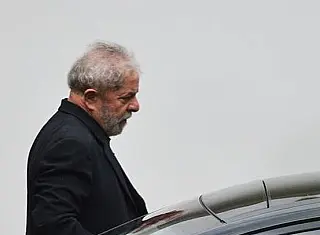 Juiz determina que Lula cumpra resto da pena no presídio de Tremembé