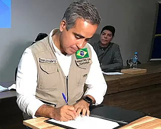 Quem recebe Auxílio Brasil pode fazer consignados