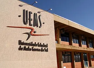 Mais de 11.300 candidatos fazem as provas do vestibular da Uems neste sábado