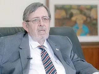 Unigran reconhece papel de Luiz Carlos Mattos para criação de instituição