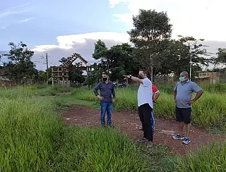 Jânio Miguel pede atenção a parque que se transformou em 'depósito' de entulhos
