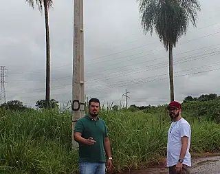 Vereador Daniel Junior viabiliza demanda de iluminação em bairro Flor de Maio