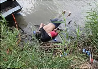 Pai e filha morrem afogados ao tentar atravessar rio e imagem choca o mundo