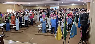 Alan fecha mandato empossando diretores eleitos nas escolas