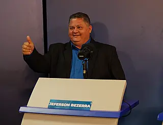 Jeferson diz que está quite com Justiça Eleitoral