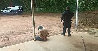Tiroteio entre bandidos e polícia assusta moradores da fronteira