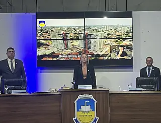 "Democracia se fortalece com debate respeitoso"